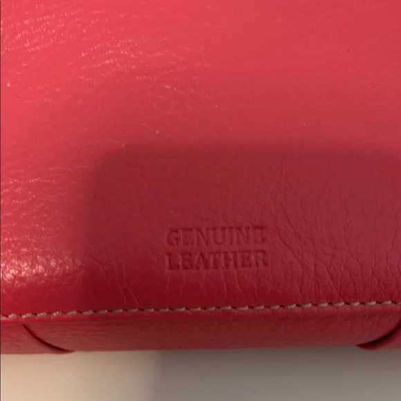 Muni NWT Pink Leather Women's Wallet - Picture 5 of 5